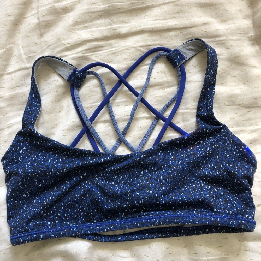 Lululemon Free to Be Wild Bra Size 6